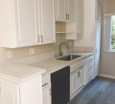 3rd image of 4804 Gaviota Ave #A209