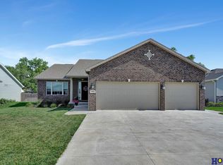 860 Hackberry St, Bennet, NE 68317