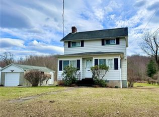 338 Pleasant Valley Rd, Connellsville, PA 15425