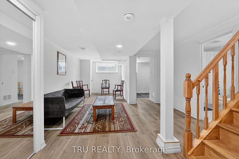 Ottawa House for rent - 3 Bedrooms — photo 3