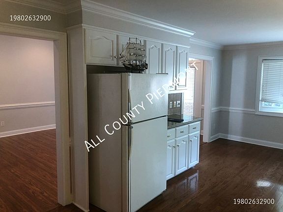5th image of 509 Scarboro Ln