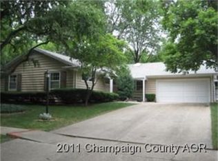 1106 Devonshire Dr, Champaign, IL 61821