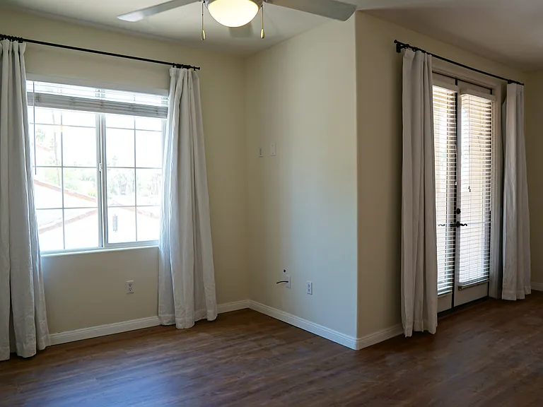 1816 Pintura Cir W — Photo 26