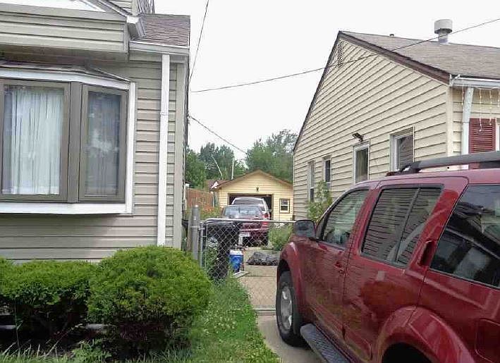 2nd image of 12418 McGowan Ave