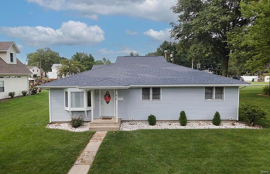 615 S 6th St, Breese, IL 62230 Zillow