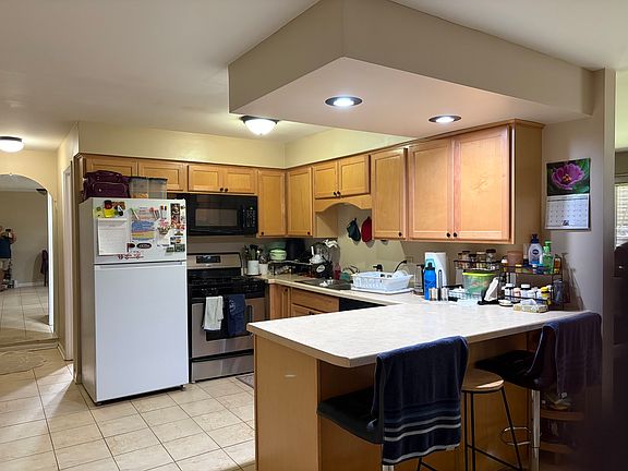 5th image of 10405 S Keating Ave APT 1B