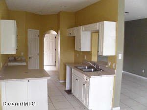 5th image of 7954 Evelyn Ct