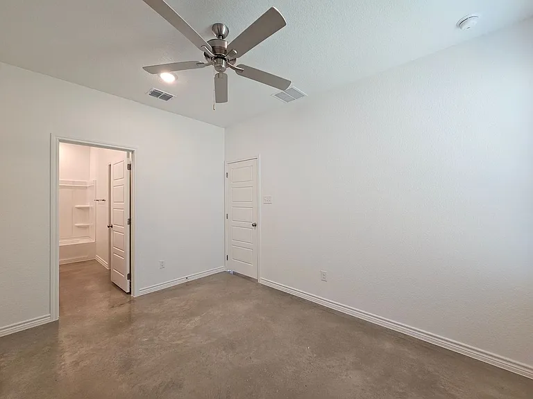 604 Pacific Crest Trl #A/B — Photo 9