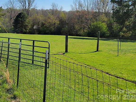 5th image of 2976/2980 Propst Rd