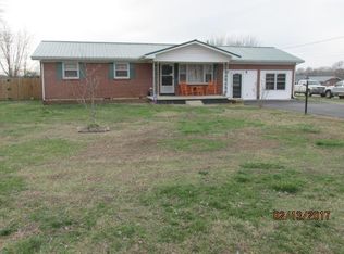 70 Ridgewood Dr, Manchester, TN 37355