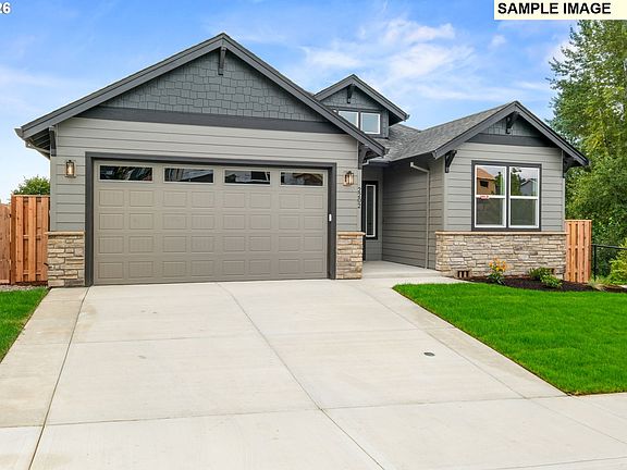 3rd image of 676 NE Saling Dr W #96