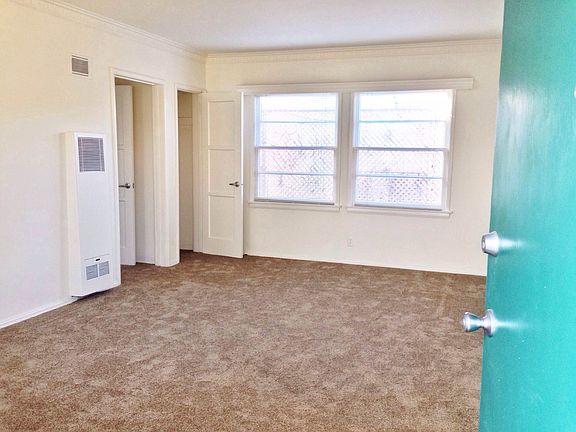 3rd image of 1940 S Robertson Blvd APT 3