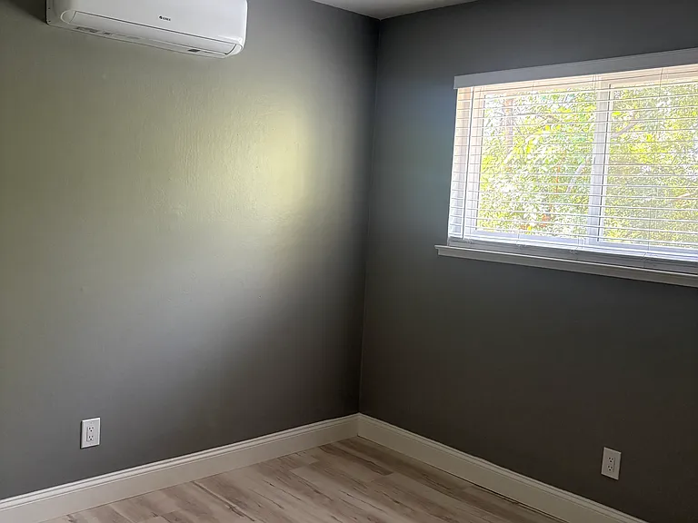 163 Pleasant Ave #6 — Photo 12