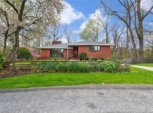 1350 Hillsdale Dr, Monroeville, PA 15146