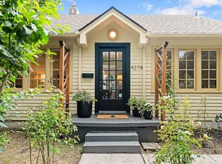 4274 NE Hazelfern Pl, Portland, OR 97213