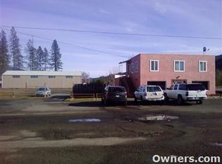 19160 N Umpqua Hwy, Glide, OR 97443