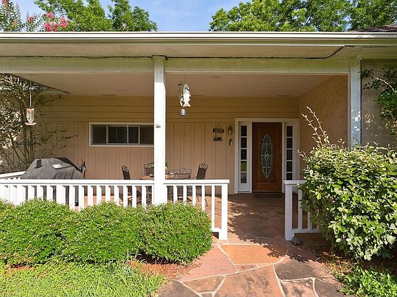 Large and inviting covered patio will welcome your guests.
