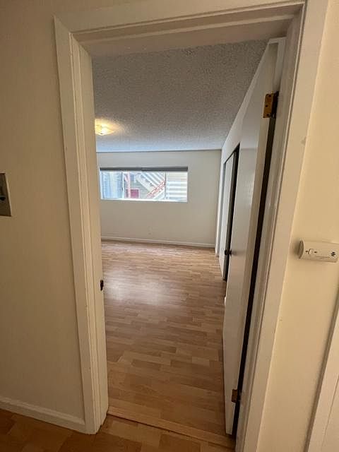 1st image of 1721 Chestnut St APT 101