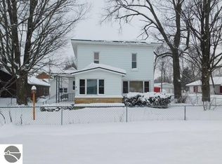 214 S Cherry St, Kalkaska, MI 49646