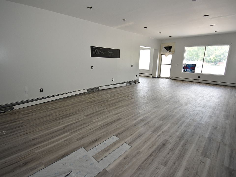 1st image of 870 Violet Ave Suite 8