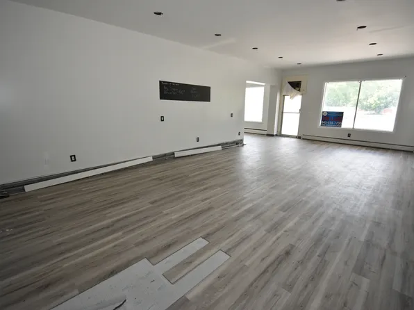 870 Violet Ave, Hyde Park, NY