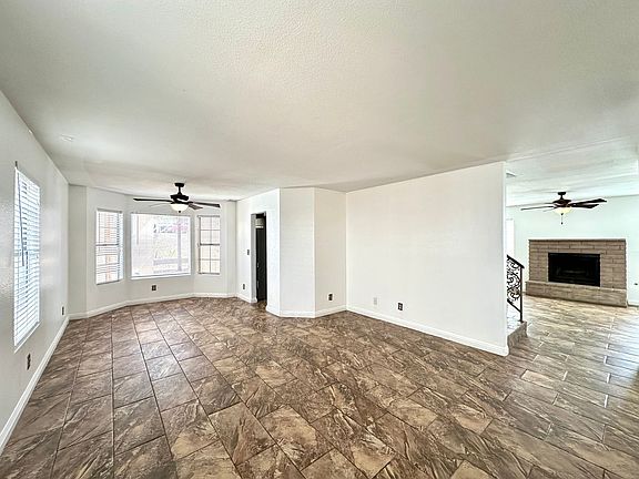 4th image of 6112 Castle Bay Dr
