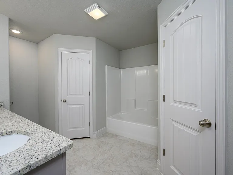 2801 Tulip Dr — Photo 20
