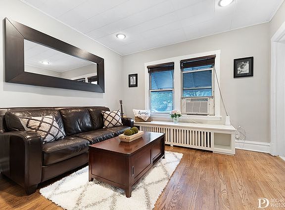 5th image of 2739 N Newland Ave