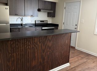 104 Spring St APT B, Delaware, OH 43015