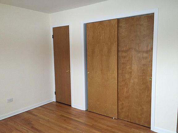 3rd image of 4840 N Linder Ave APT 112