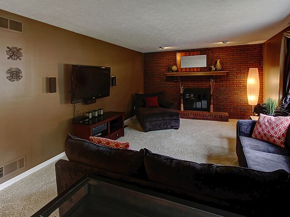 Great Room 21x13