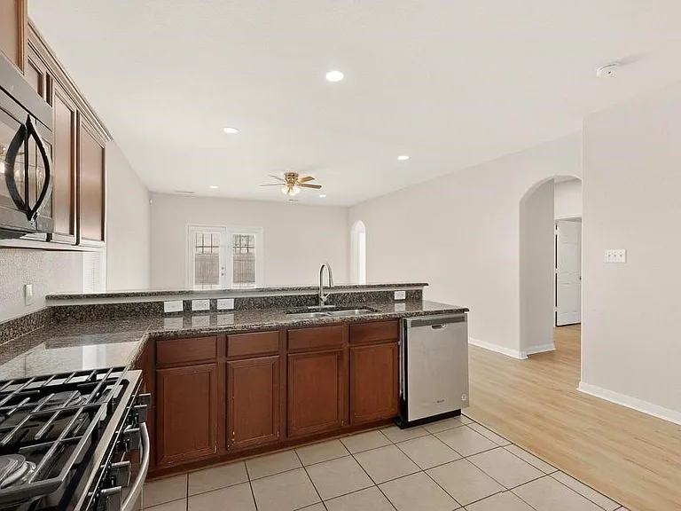 412 Riverbed Dr #412 — Photo 24