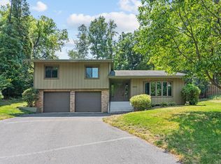 5986 McKinley St NE, Fridley, MN 55432