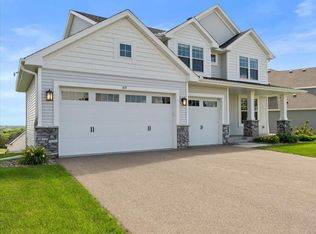 819 Spancil Hill Vw, Woodbury, MN 55129