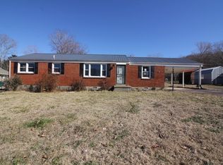 105 Dupont Ave, Waverly, TN 37185