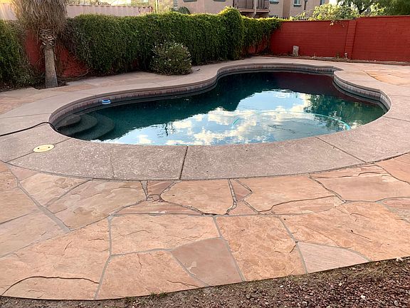 Pool with flagstone deck