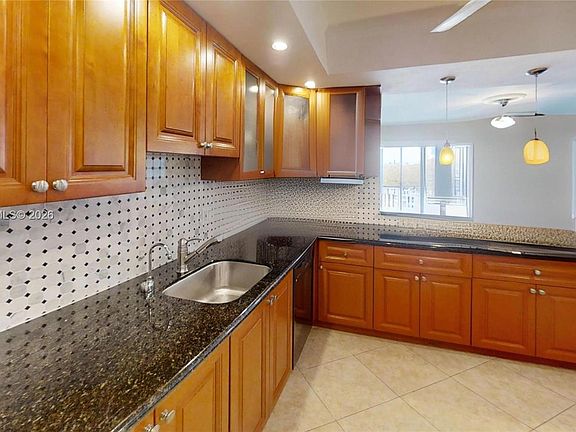 2nd image of 200 Diplomat Pkwy APT 620