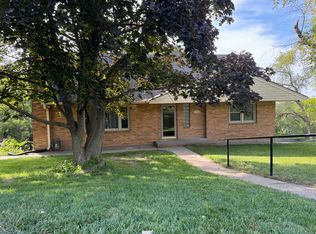 19048 Grand Ave, Council Bluffs, IA 51503