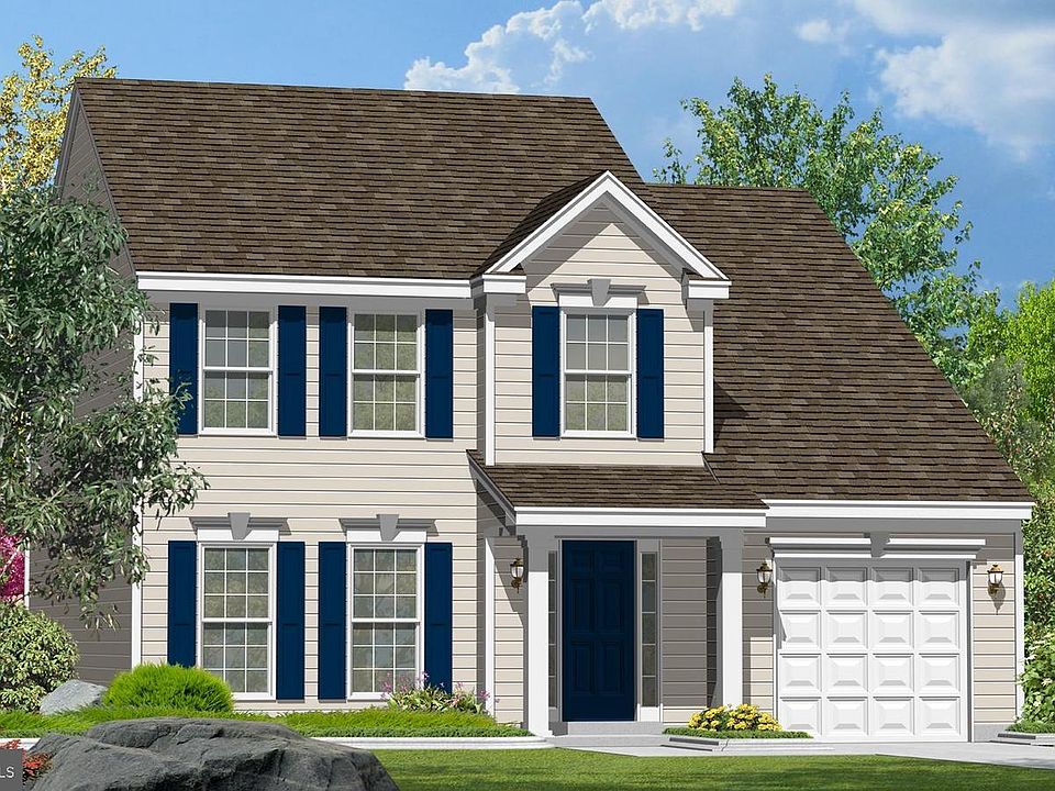 2nd image of 402 Shannon Dr