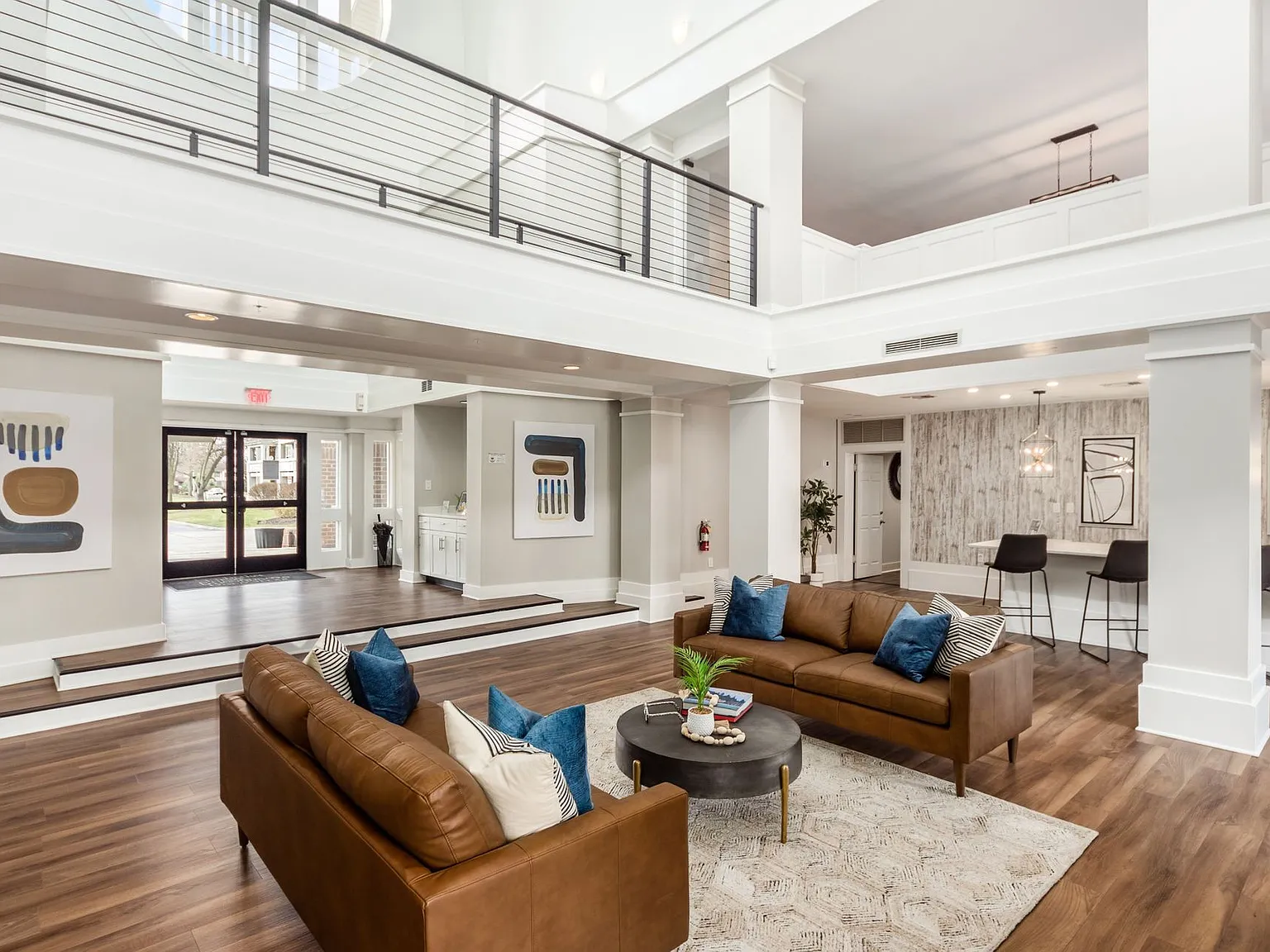 STERLING PLACE — Photo 2