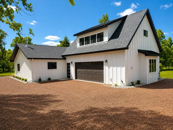 721 S Bridge St, Dayton, WY 82836