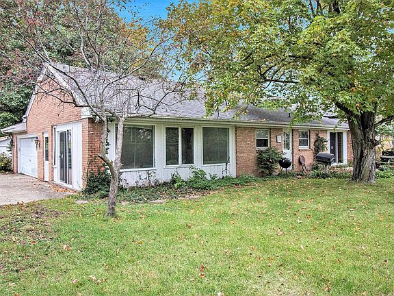 2nd image of 3602 Hays Ct