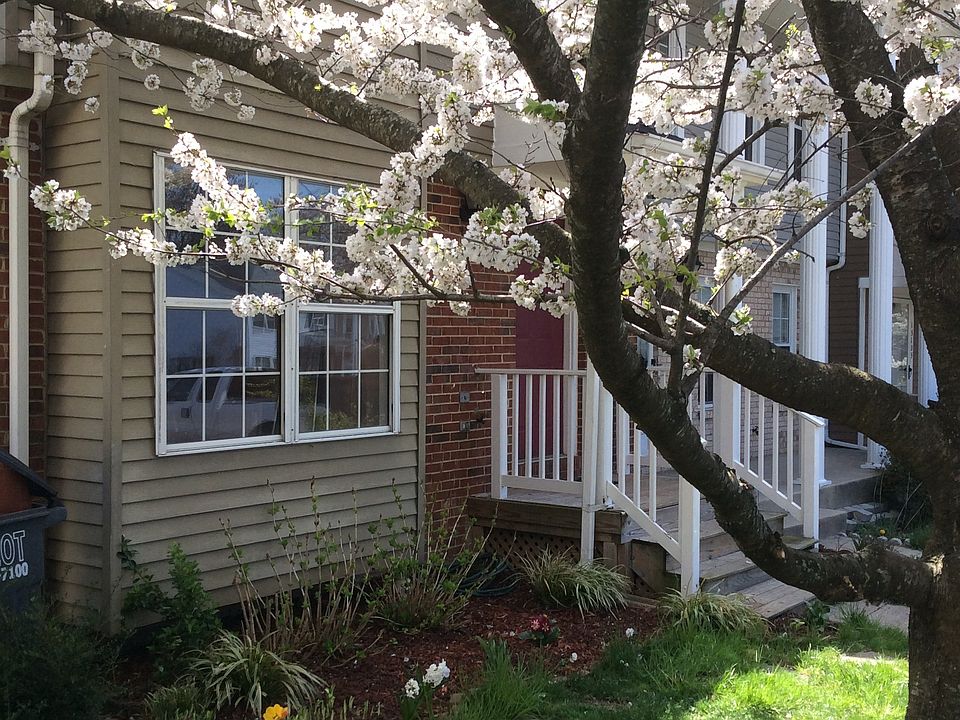 1st image of 15101 Catalpa Ct