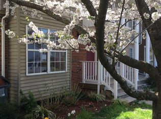 15101 Catalpa Ct, Woodbridge, VA 22193