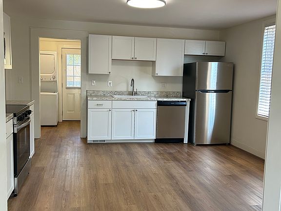 5th image of 306 McGarity St