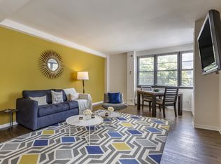 105 W 39th St #419, Baltimore, MD 21210