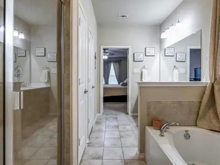 3505 Brazos St — Photo 19