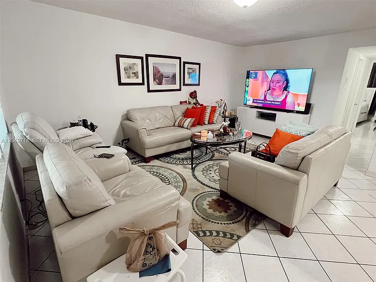 501 Blue Heron Dr #314A — Photo 10