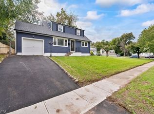 312 Hunter Ave, Plainfield, NJ 07063