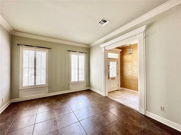 5th image of 6035 Camp St #6035